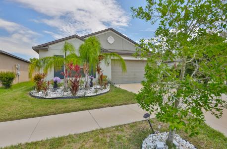 4485 Eternal Prince Dr, Sun City Center, Florida 33573