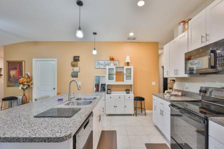 4485 Eternal Prince Dr, Sun City Center, Florida 33573