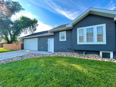 126 6th Ave S, Brookings, Dakota Do Sul 57006, Estados Unidos
