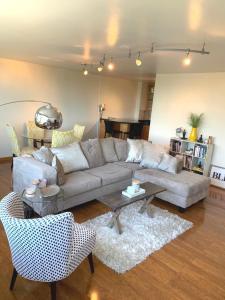 4250 N Marine Drive , 1404, Chicago, イリノイ 60613, アメリカ合衆国