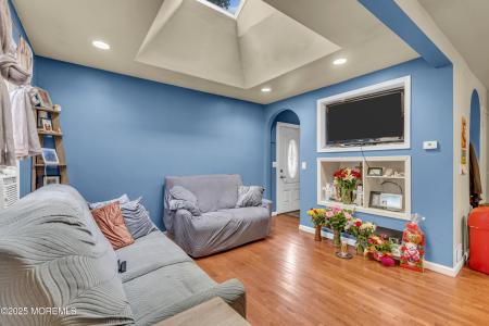 28 Lockwood Avenue, 可抵押的, 新泽西州 07728, 美国