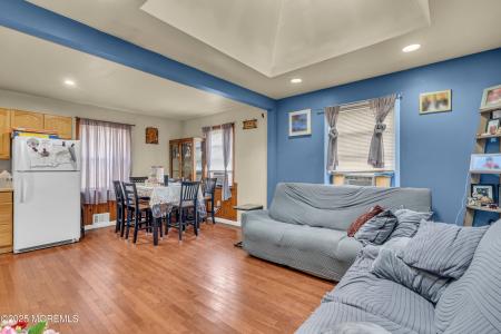 28 Lockwood Avenue, 可抵押的, 新泽西州 07728, 美国