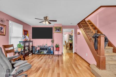 25 Union Avenue, Freehold, Nueva Jersey 07728, Estados Unidos