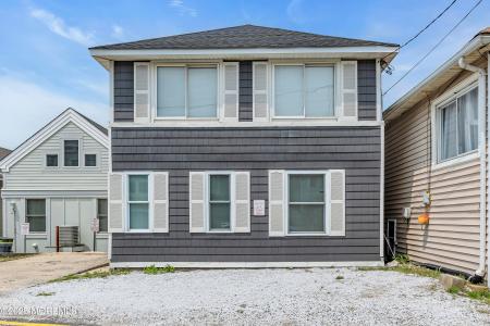 9 Danby Place, Point Pleasant Beach, NJ 08742, USA