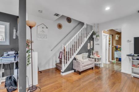48 Bannard Street, Freehold, 紐澤西州 07728, 美國