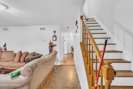11 Factory Street, Freehold, نيو جيرسي 07728, الولايات المتحدة