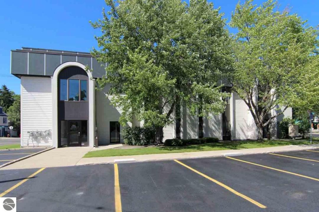 900 E Front Street, Traverse City, Michigan 49686, États-Unis