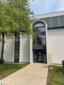 900 E Front Street, Traverse City, Michigan 49686, États-Unis