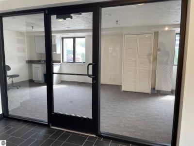 900 E Front Street, Traverse City, Michigan 49686, États-Unis