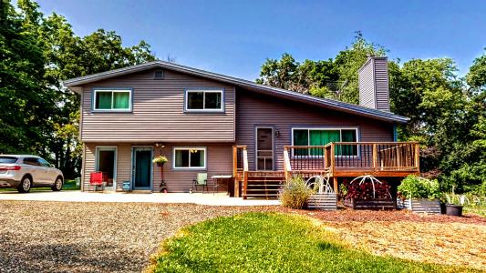 N2493 Kunz Rd, Sumner, Wisconsin 53538-9550, USA