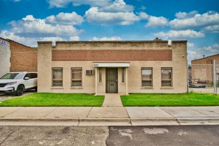 3650-3656 Oakton Street, Skokie, Illinois 60076, Stati Uniti