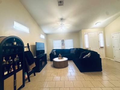 1005 Freeland Dr, Enid, אוקלהומה 73701, ארצות הברית של אמריקה