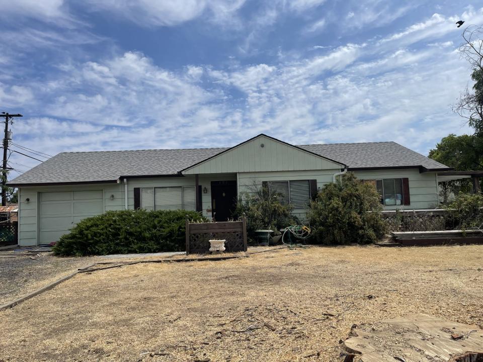 802 Lindberg Lane, Moses Lake, וושינגטון 98837, ארצות הברית של אמריקה