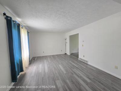 3116 Colchester Road, Lansing, 密歇根州 48906, 美国