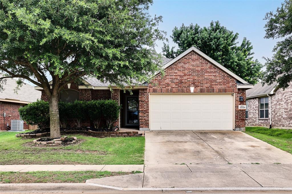 12025 Rowsley Lane, Burleson, تكساس 76028, الولايات المتحدة