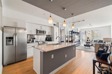 4040 N Hall Street , 109, Dallas, Texas 75219, USA