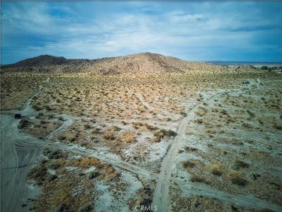 1 St Anthony Avenue, Adelanto, California 92301, Estados Unidos