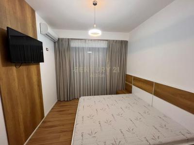 Unaza e Re, Tirana, Albania