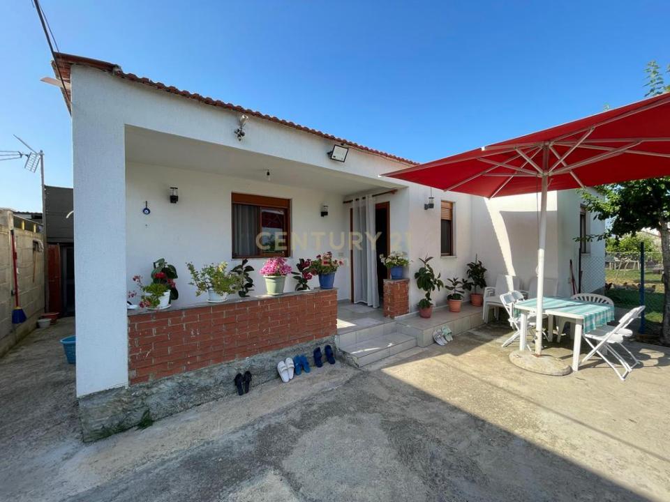 Periferia Durrës, Durrës, Albania
