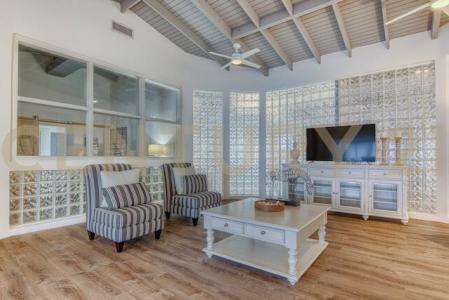 Luxury 3 Bedroom Cole Bay Rental Condo, Maho Area, Sint Maarten