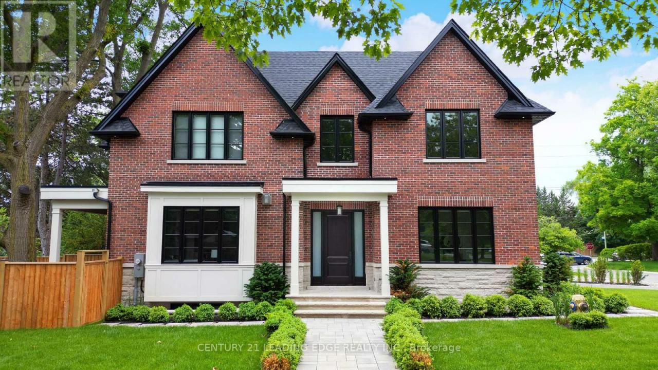 48 TANGMERE ROAD, Toronto (banbury-don Mills), Ontario M3B 2N3, Canadá