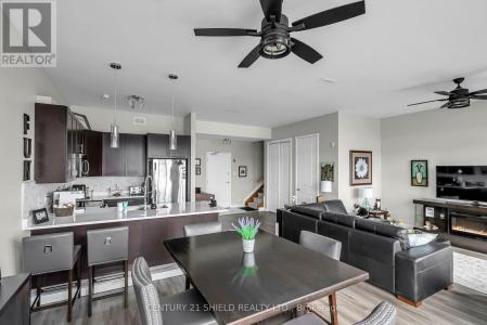 703 COTTON MILL STREET, Cornwall, Ontario K6H 0E7, CANADÁ
