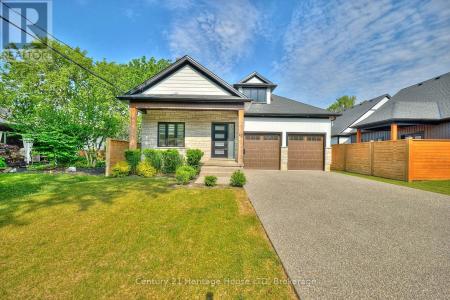 42 AQUADALE DRIVE, St. Catharines (lakeshore), Ontario L2N 2P8, Canada