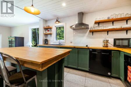 85 NEVISON DRIVE, Kawartha Lakes (laxton/digby/longford), 온타리오주 K0M 2L0, 캐나다