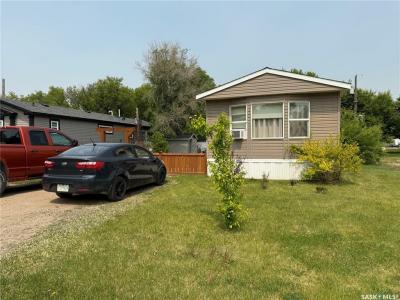 404 8TH AVENUE E, Watrous, Saskatchewan S0K 4T0, Canada