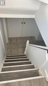 215 BROWNDALE CRESCENT, Richmond Hill (crosby), Ontario L4C 3H9, Canadá