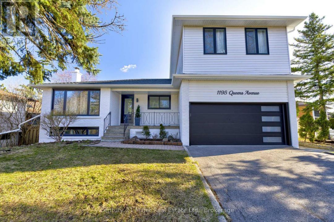 1195 QUEENS AVENUE, Oakville (cp College Park), Ontario L6H 2B7, Kanada
