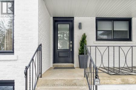 1195 QUEENS AVENUE, Oakville (cp College Park), Ontario L6H 2B7, Kanada