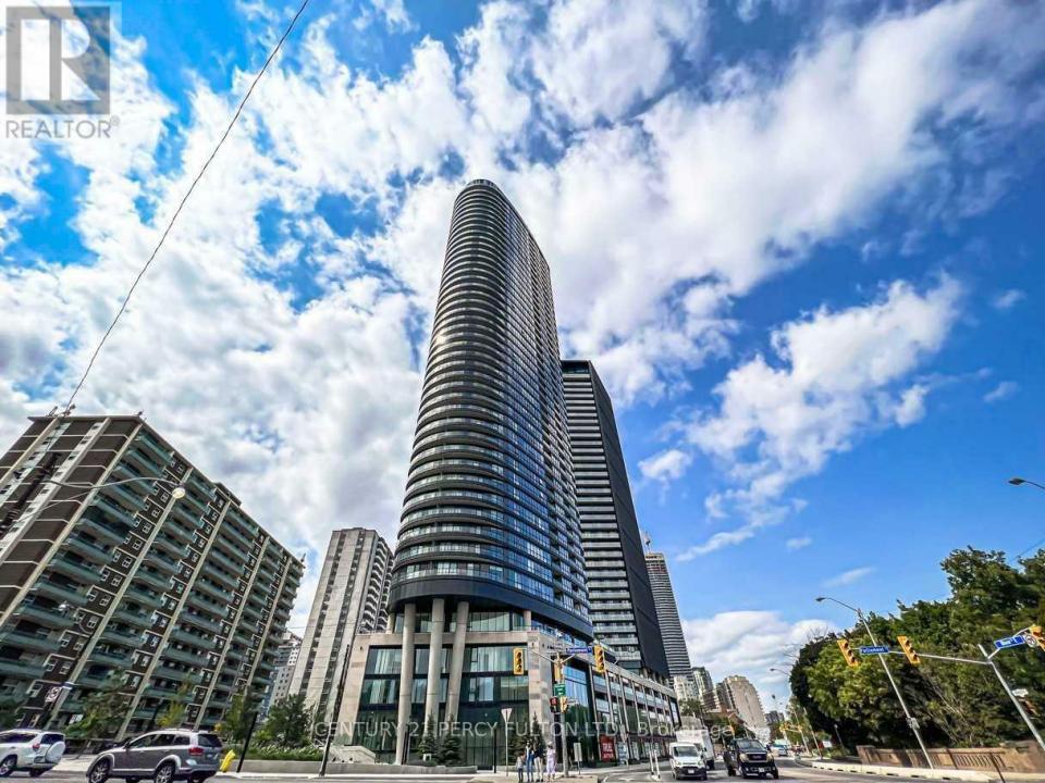 585 BLOOR STREET EAST, Toronto (north St. James Town), Ontario M4W 0B3, Canadá