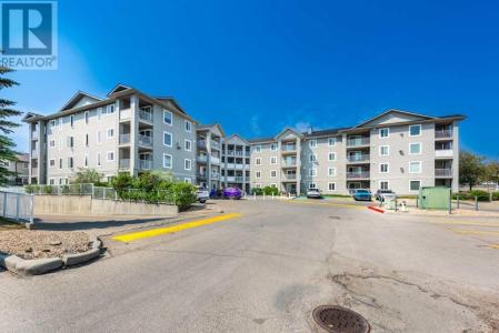 604 8 STREET SOUTHWEST, Airdrie, Alberta T4B 2W4, Canada