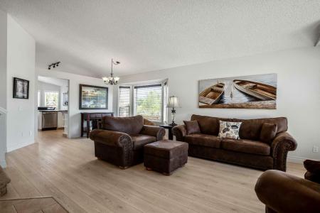 438 SHEEP RIVER POINT, Okotoks, アルバータ T1S 1S3, カナダ