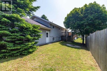 372 ST ALBERT STREET, Kincardine, Ontario N2Z 2V3, CANADÁ