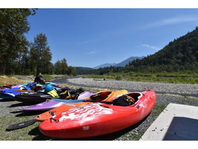 44714 VANDELL DRIVE, Chilliwack, British Columbia V2R 0T4, Canada