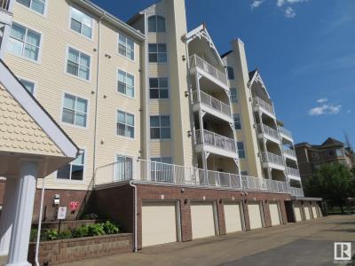 10221 111 STREET NW, Edmonton, Alberta T5K 2W5, Canada