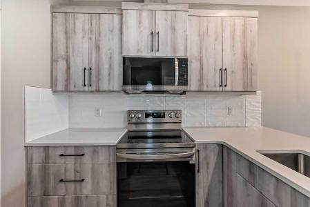 1568 STAFFORD DRIVE N, Lethbridge, Alberta T1H 2C5, Canadá