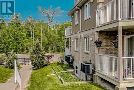 408 VETERANS DRIVE, Barrie (holly), Ontario L4N 9G9, Kanada