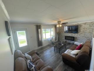 604 SERGENT AVENUE E, Meadow Lake, Saskatchewan S9X 1H8, Canada