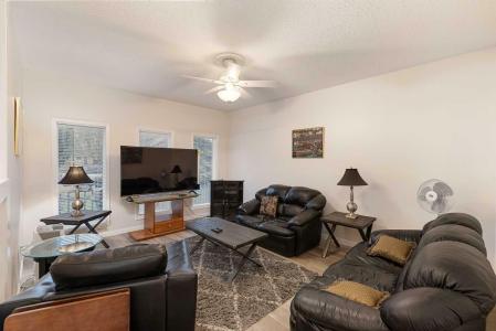 5310 26 STREET CLOSE, Lloydminster, Alberta T9V 2L5, Canada