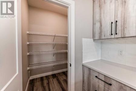 1568 STAFFORD DRIVE NORTH, Lethbridge, Alberta T1H 2C5, Canada