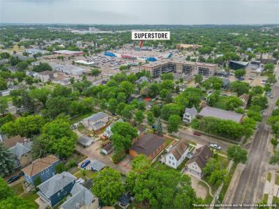 415 7TH STREET, Brandon, Manitoba R7A 3S9, Canadá
