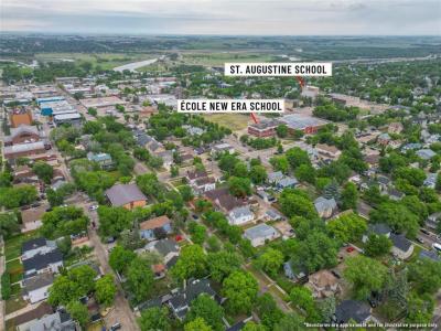 415 7TH STREET, Brandon, Manitoba R7A 3S9, Canadá