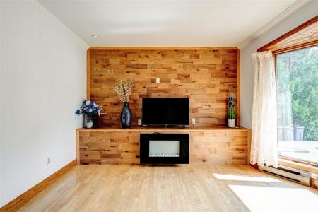 3680  Rue Tremblay, Québec J7M 2C1, Canada