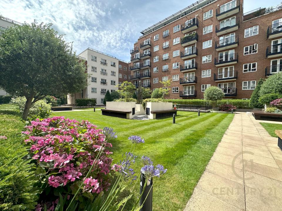 Seven Kings Way, Kingston Upon Thames, Reino Unido