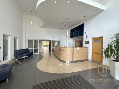 Seven Kings Way, Kingston Upon Thames, Reino Unido