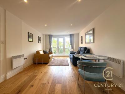 Seven Kings Way, Kingston Upon Thames, Reino Unido