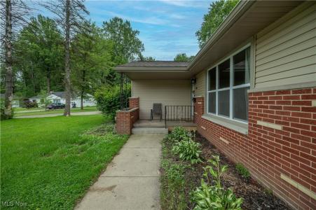 40 Woodleigh Court, Youngstown, Ohio 44511, Estados Unidos